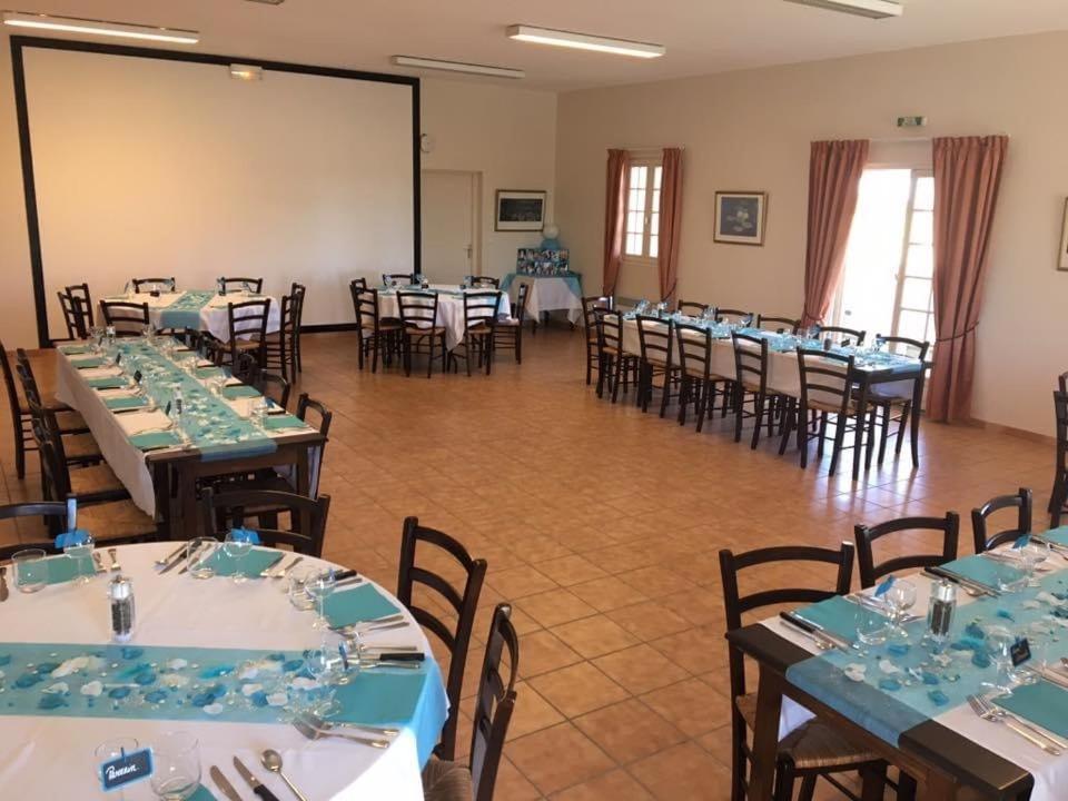 Logis Hotel Les Nympheas Chaufour-lès-Bonnières Bagian luar foto